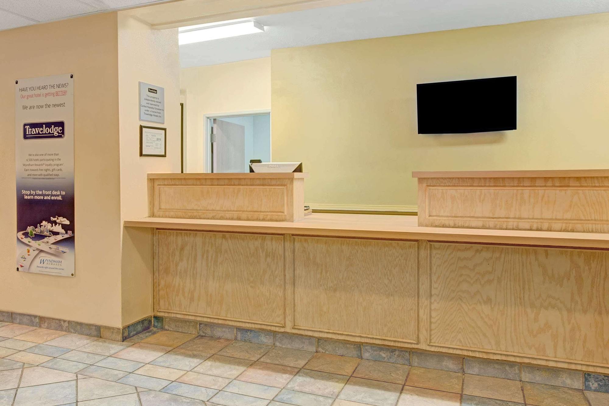Days Inn & Suites By Wyndham Augusta Near Fort Eisenhower Dış mekan fotoğraf