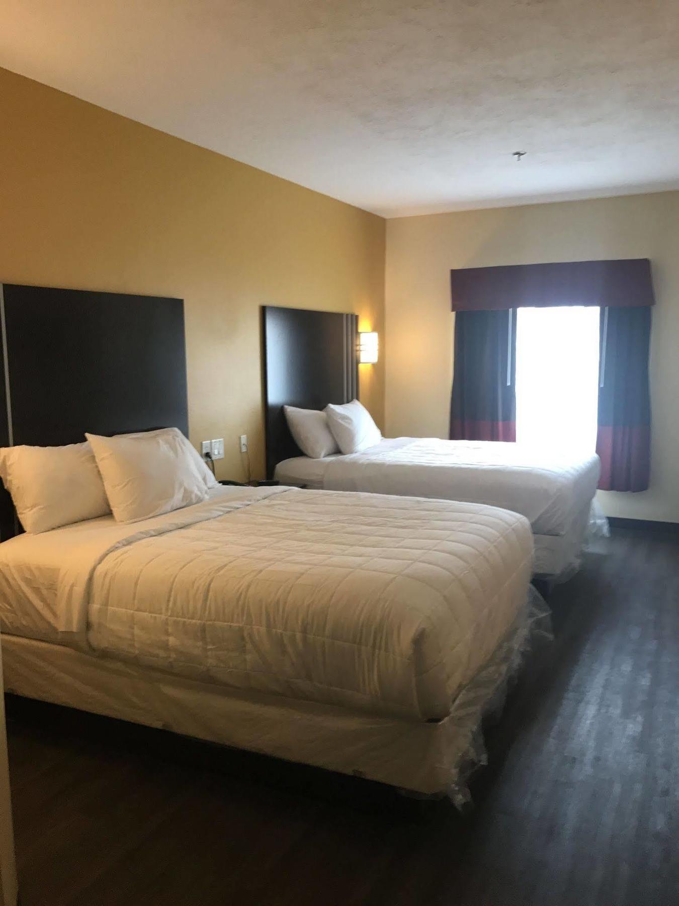 Days Inn & Suites By Wyndham Augusta Near Fort Eisenhower Dış mekan fotoğraf