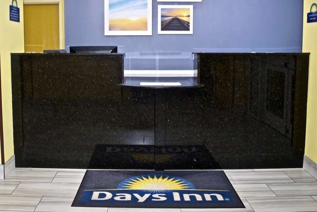 Days Inn & Suites By Wyndham Augusta Near Fort Eisenhower Dış mekan fotoğraf